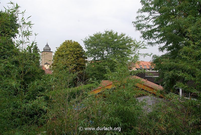 Saunagarten im Weiherhof und Basler Tor Turm - 2008