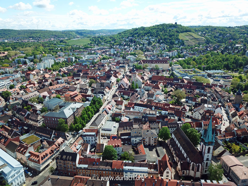 Blick ber Durlach auf den Turmberg