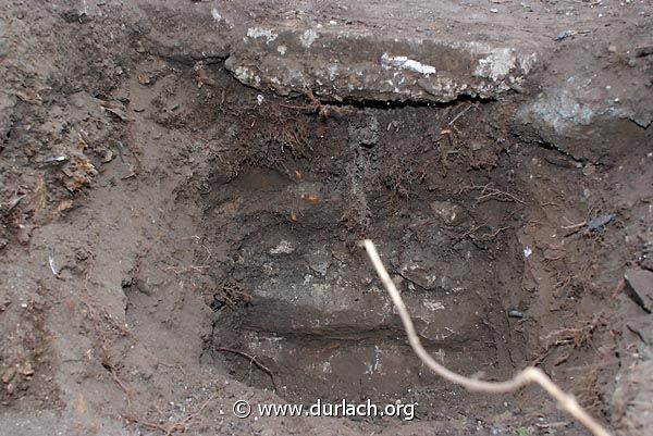 Suche nach der Zwingermauer 2009