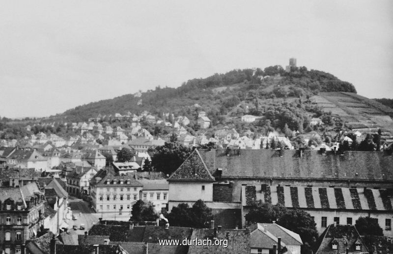 Durlach - Blick auf den Schloplatz und die Karlsburg 1955