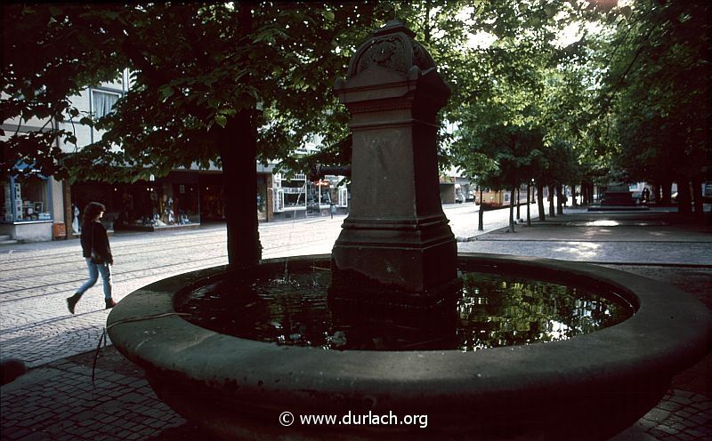 1981 - vor der Friedrichschule