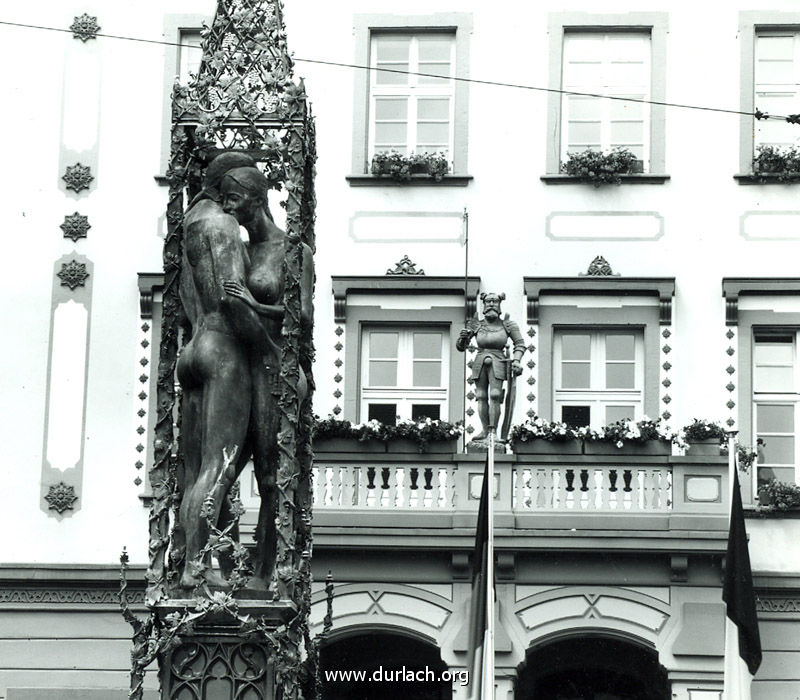 Marktplatz Brunnen