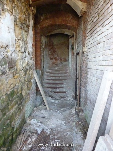 Kellerflur und Kellertreppe des ehemaligen Restaurants Friedrichshhe, heute Aussichtsplattform Turmberg