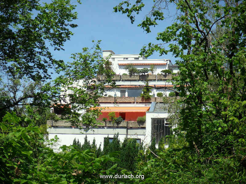 2011 - Blick vom Brunnenhaus auf das Terrassenhaus Marstallstrasse