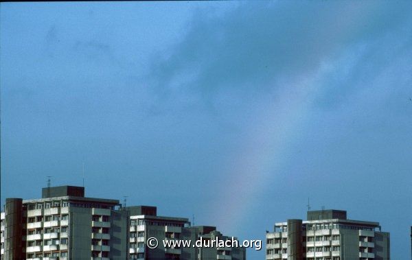 Regenbogen ber den Richt Hochhusern, ca. 1978