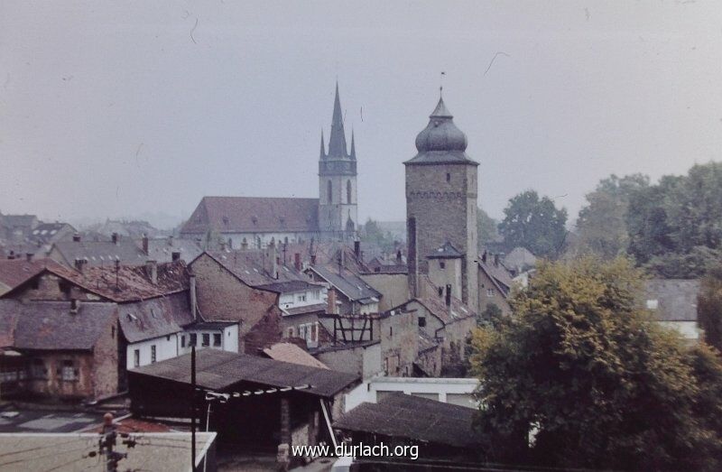 Durlach - Basler Tor Turm und kath. Kirche Peter und Paul 1975