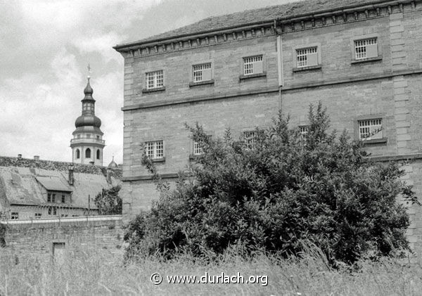 Gefngnishof, 1989