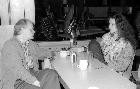 Jule Neigel im Gespräch mit Matthias Tröndle, Festhalle, ca. 1990 Jule Neigel im Gespräch mit Matthias Tröndle, Festhalle, ca. 1990
