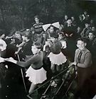 Kinderfest 1956 im Hof der Auer Straße in Durlach Kinderfest 1956 im Hof der Auer Straße in Durlach